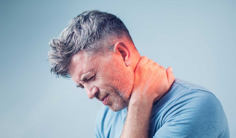 Chiropractor for neck pain, Skelian Chiropractic